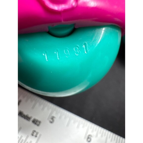 Vintage Hasbro Playskool Weebles Wobble and Roll Rolling Bottom 3-Piece Figurine - Picture 9 of 11